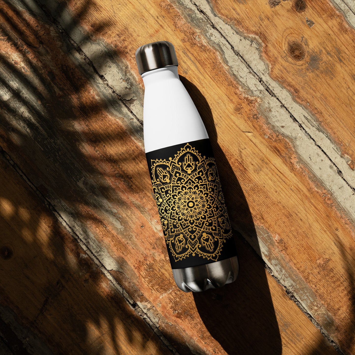 Stainless steel water bottle
